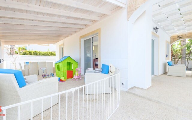 Villa Maria