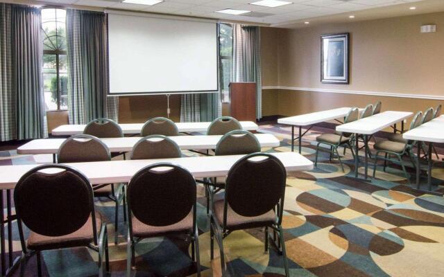 Comfort Suites Kingwood Houston North