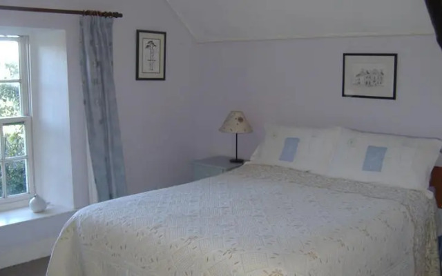 The Coach House, Fruit Hill