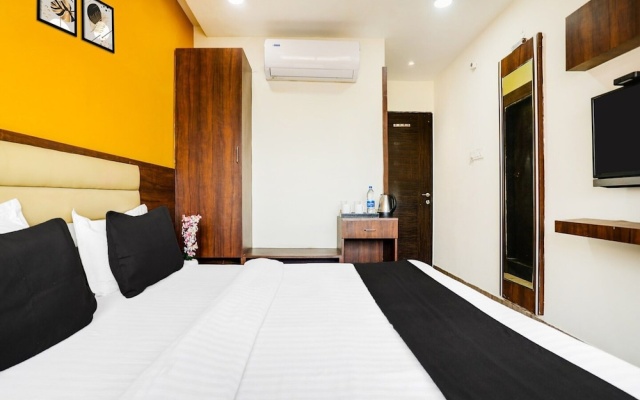 Deluxe Hotel Gaurav Palace – Guest Rooms – Bhopal