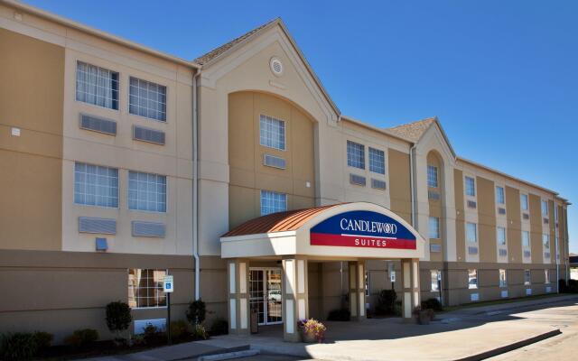 Candlewood Suites Lake Charles - Sulphur, an IHG Hotel