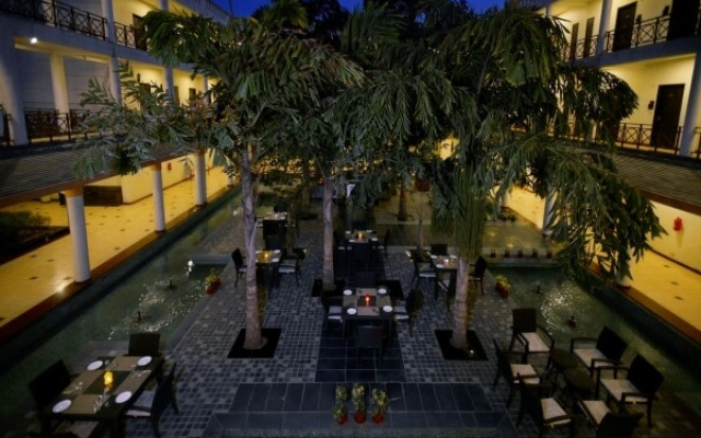 TreeHouse Hotel Club & Spa