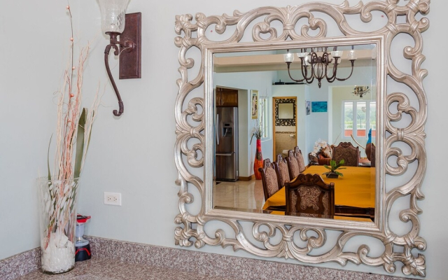 Seaview Villa