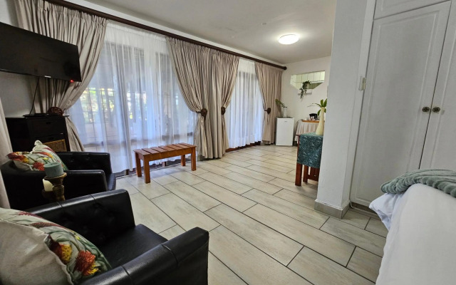 Ndiza Lodge & Cabanas