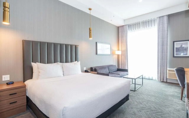 Sandman Signature Sherwood Park Hotel