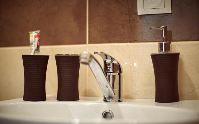 Babylon Apartments On Dubenska Street