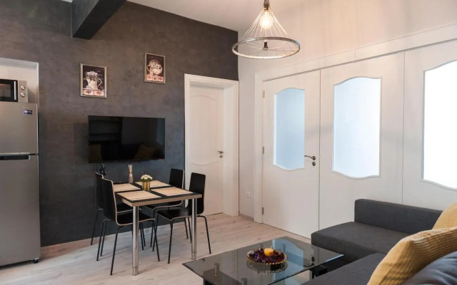 Vitosha Blvd - 2BR LUX APART