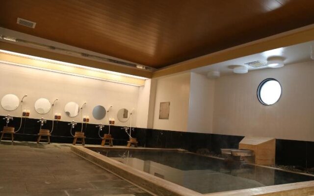 Hotel Crown Hills Arakawaoki (BBH Hotel Group)