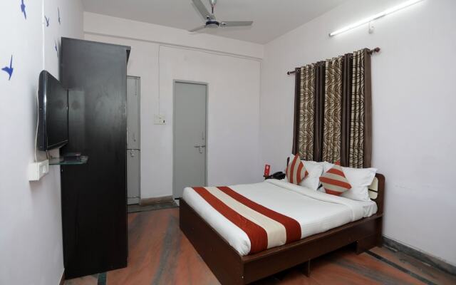 OYO 4229 Rishi Homes Stay