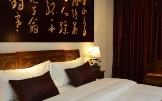 Floral Hotel Green Lakeshore