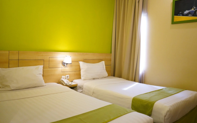 Lorin Syariah Hotel Sentul