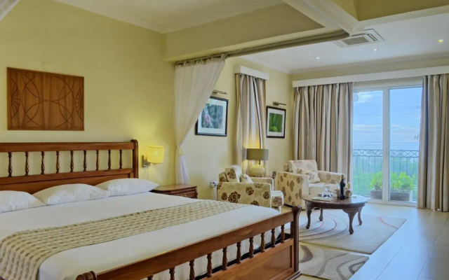 Sovereign Hotel