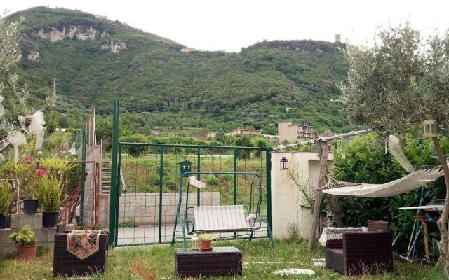 Annabella's Country House