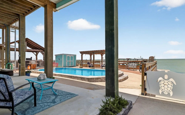 Coastal Vibes Rp230 3 Bedroom Home