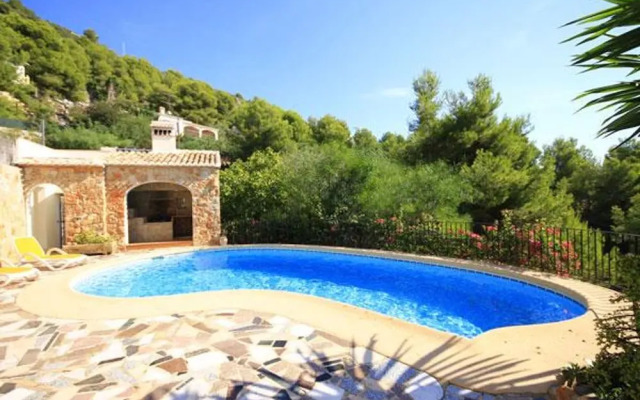 Bonestar in Javea With 5 Bedrooms and 2 Bathrooms
