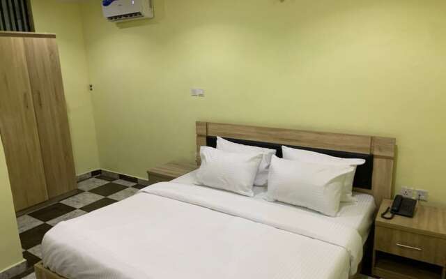 Beni Hotel Surulere