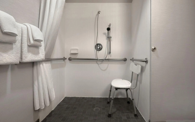 Courtyard by Marriott Portland Southeast/Clackamas