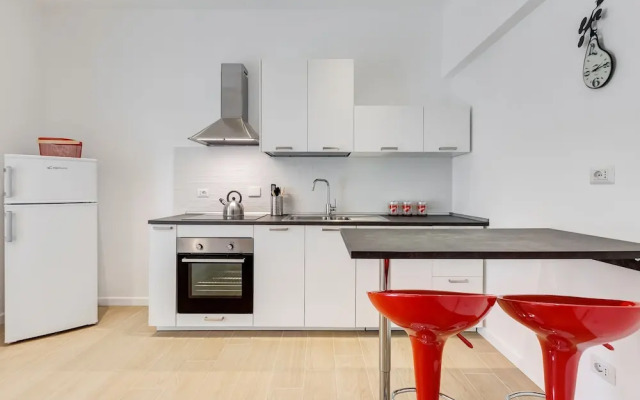 Lovely  3 rooms apartment close Trastevere Station