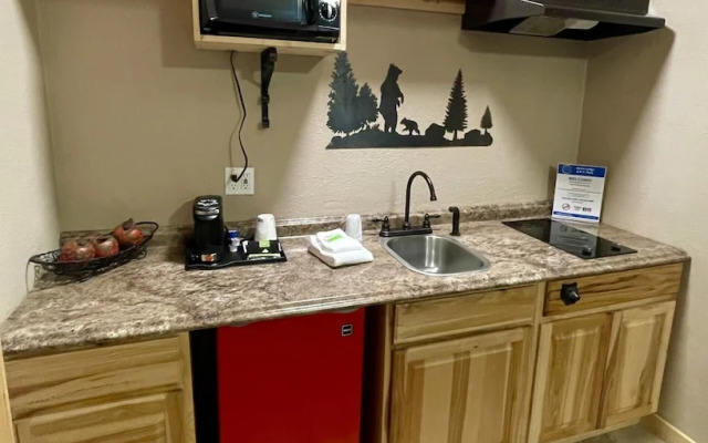 Idaho Lodge and RV Park