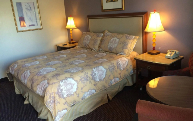 Pacific Inn