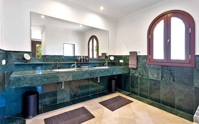 Sotogrande White House Villa
