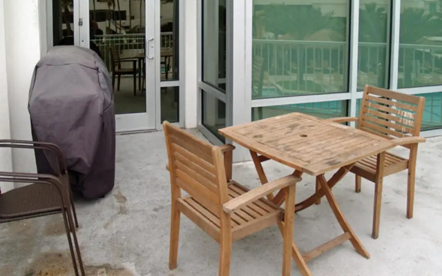 Sapphire Condominiums