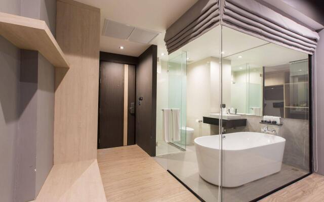 Maya Phuket Airport Hotel