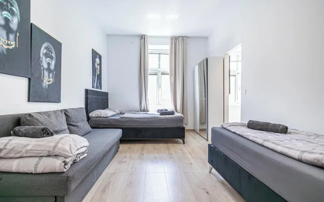 Cozy Budget 2BR Apartment Vienna