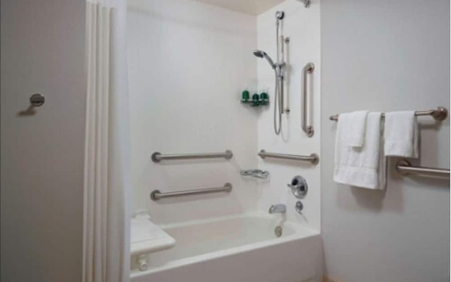 Sonesta Select Atlanta Norcross I-85