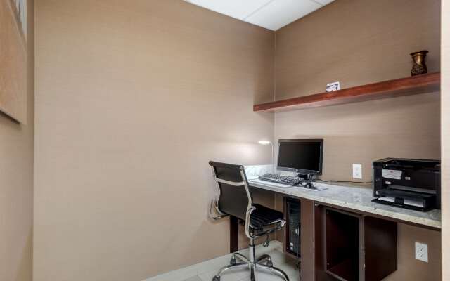 Best Western Plus Red Deer Inn & Suites