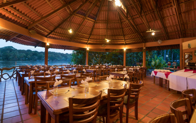 Laguna Lodge Tortuguero