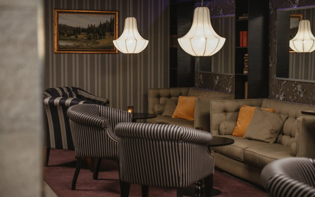 Home Hotel Bristol