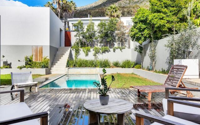 Cheviot Green Point Villa