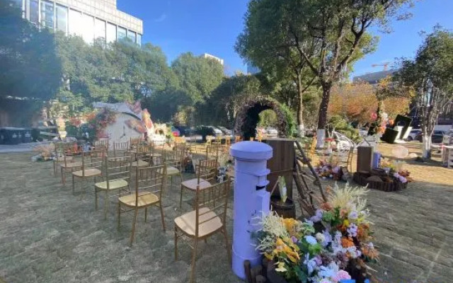 Shanghai Jiading Xien Hotel