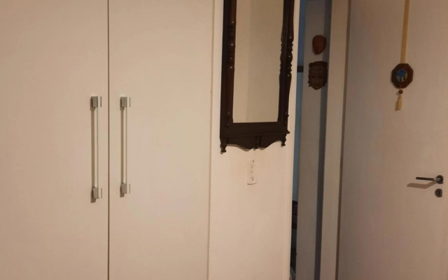 Charmosa casa em condominio com quintal