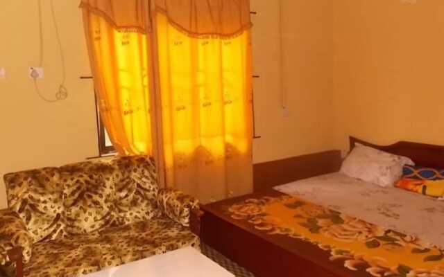 Amen Garden Hotel
