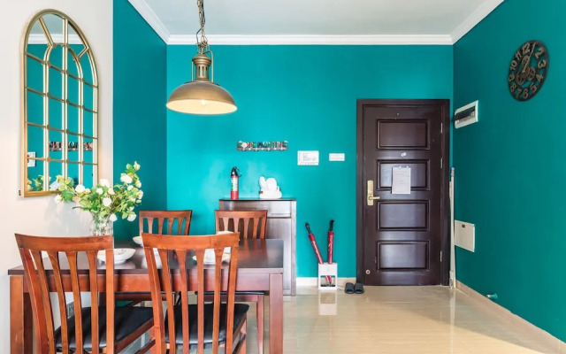 Locals Boutique Apartment Jiuzhou Port.5