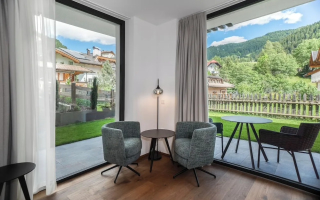 Anna Lodges Dolomites