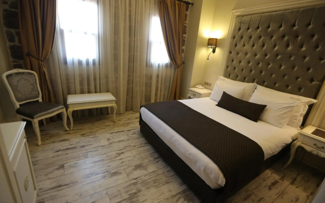 L'Agora Old Town Hotel & Bazaar