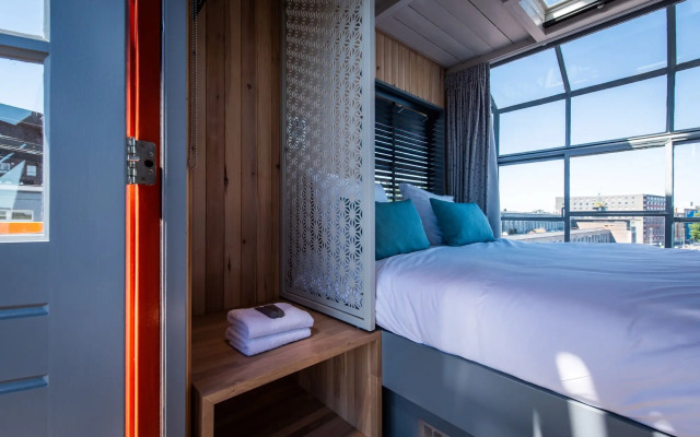 Numa Amsterdam The Crane