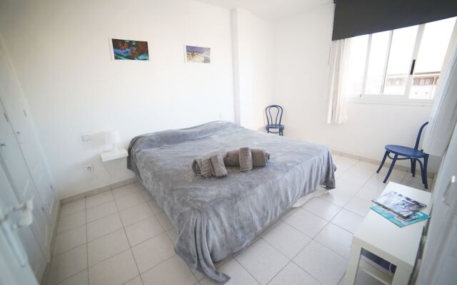 Harbour Apartment With Lobos View
