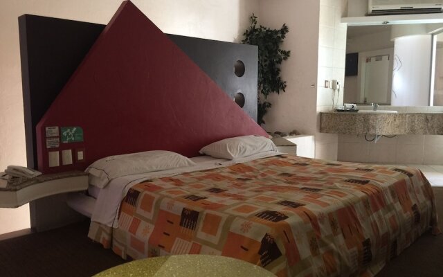 Motel Helsinky - Adults Only