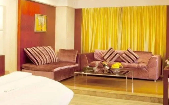 Shuanglong Plaza Hotel