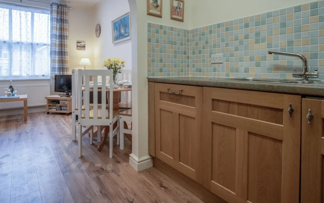 Arcadia - 1 Bedroom Apartment - Tenby