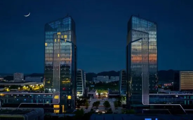 Leshan Fengye·Yunjing Hotel — 4-star hotel in Leshan