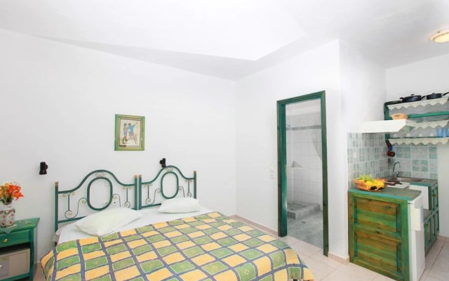 Pavlos Maria Studios