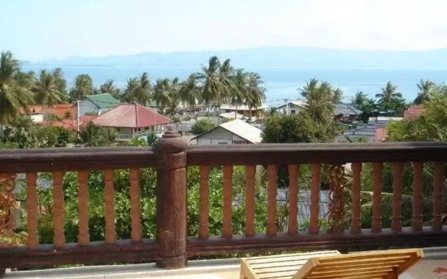 Drop In Club Sunrise Hotel