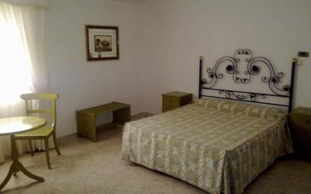 Hotel Arcojalon