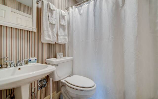 Woodbine Villas 51 by Vtrips