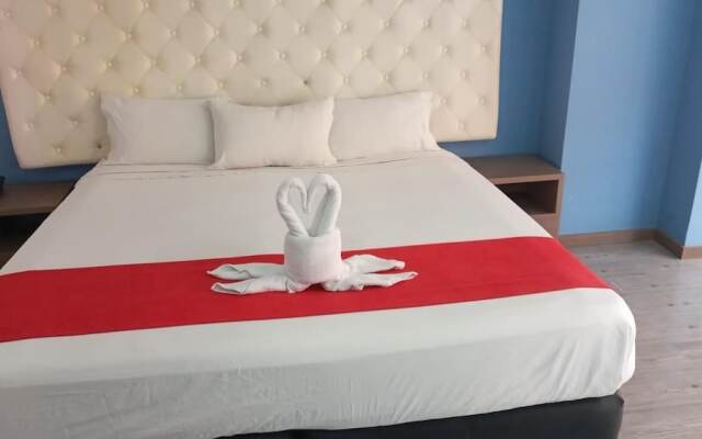 Hotel Plaza Miranda by AW